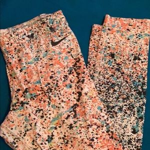 Nike leggings